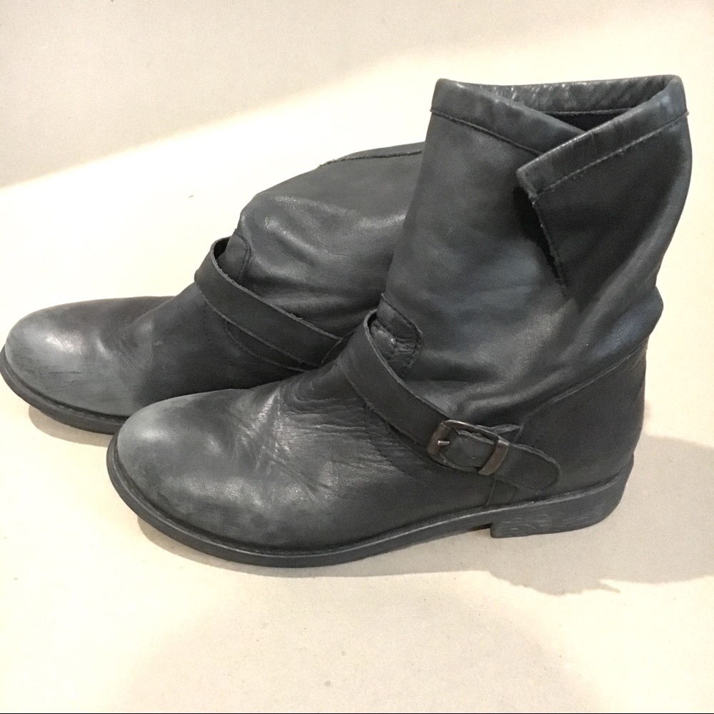 Soft black leather combat boots (size 8)